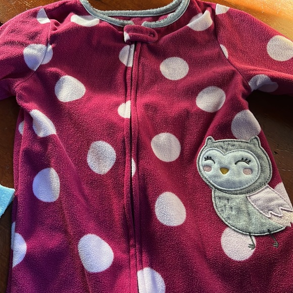 Fleece footie pajama set - Picture 5 of 7